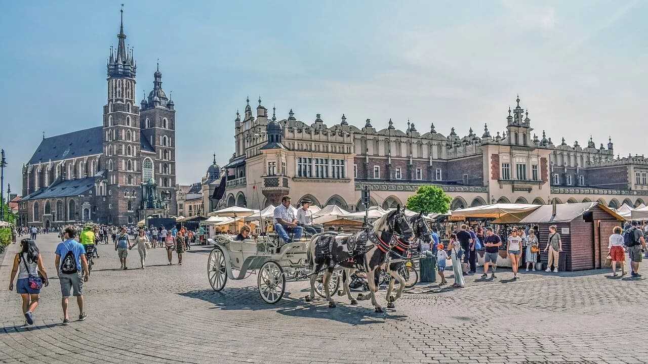 Gdzie na randkę w Krakowie? Odkryj romantyczne miejsca bez stresu